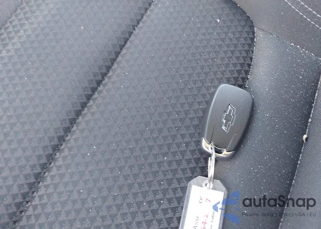 1G1FY6S07P4133028: 44135365