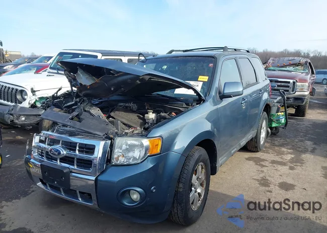 1FMCU9EG2CKC39775: 44135368