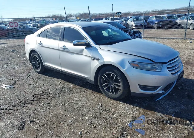 1FAHP2F8XDG195714: 44135383