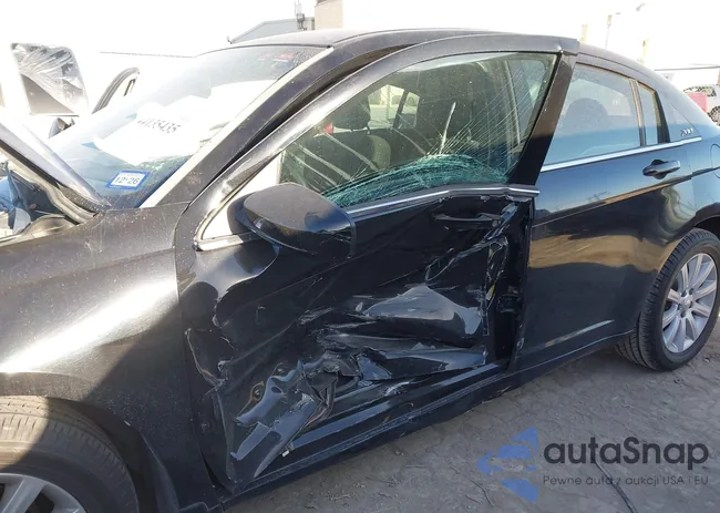 1C3CCBBB5EN107610: 44135435