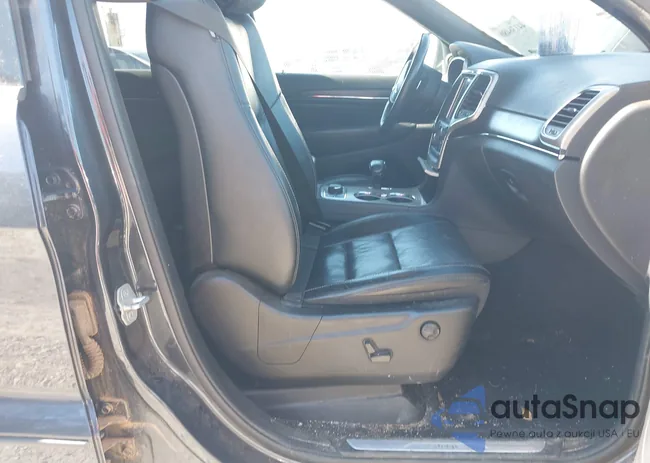 1C4RJFBT3EC219829: 44136480