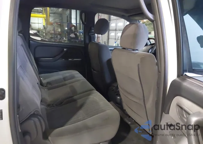 5TBET38166S530886: 44136515