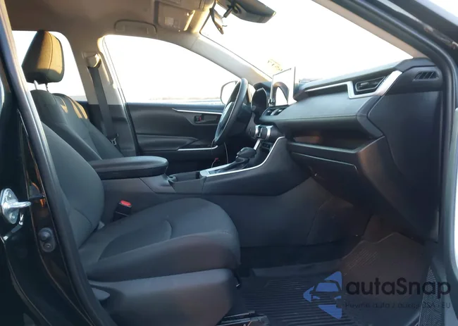 2T3F1RFV2RC479241: 44136517