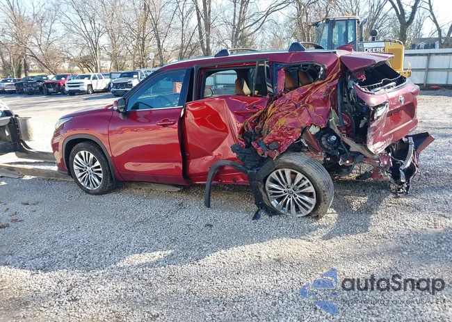 5TDKDRBH8SS583339: 44136536