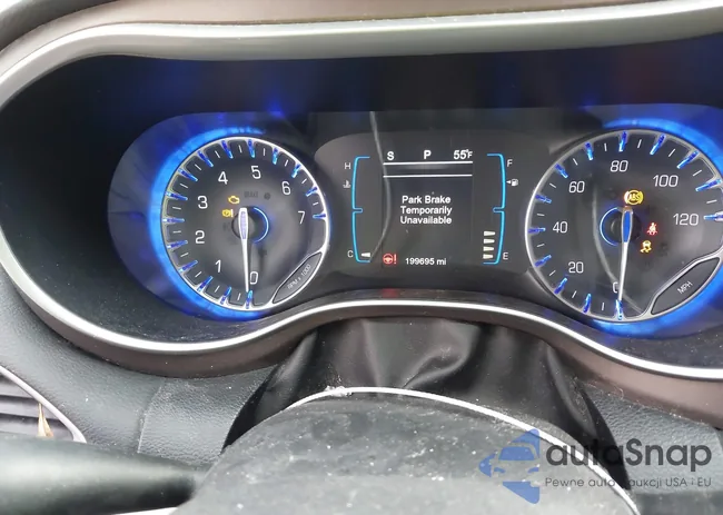 2C4RC1BG4HR621726: 44136547