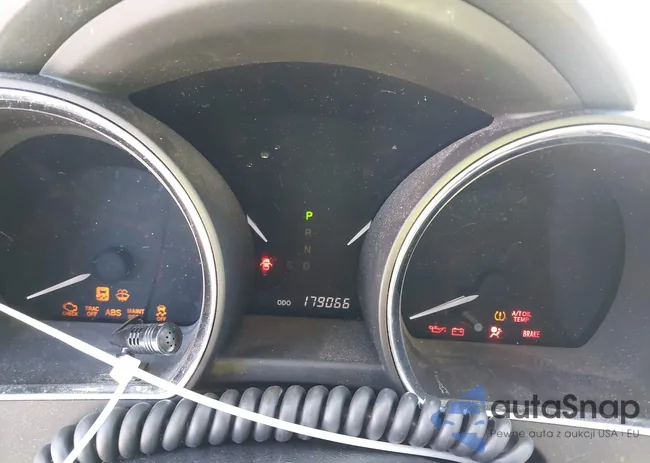 5TDZK3EH3CS061748: 44136556