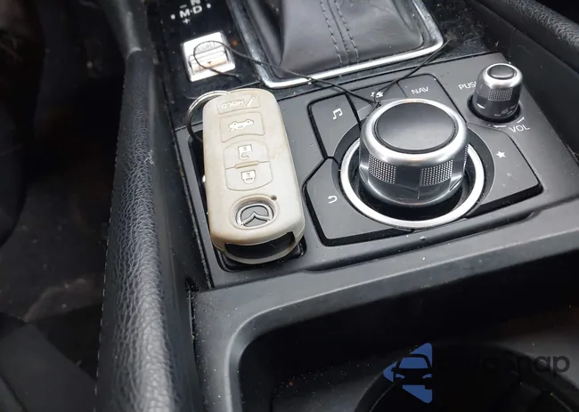 3MZBN1U78HM138835: 44136571