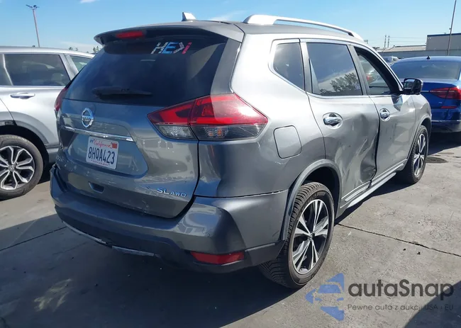 JN8AT2MV2JW319576: 44136580