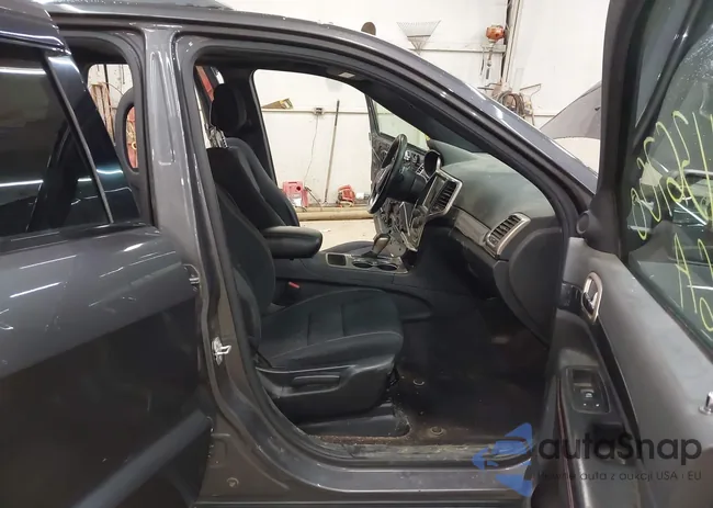 1C4RJFAG2GC443584: 44136700