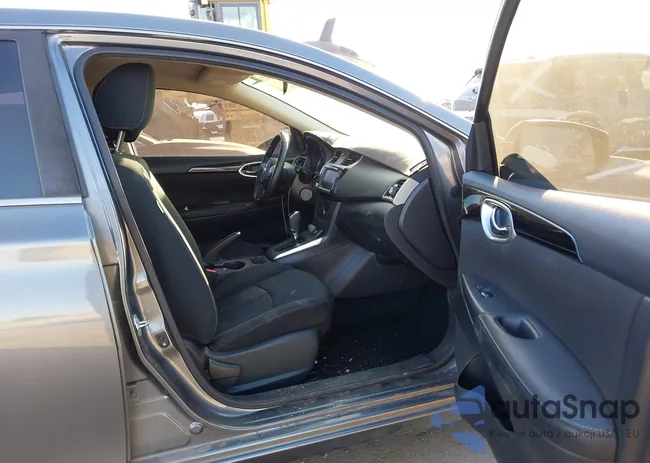 3N1AB7AP8KL614595: 44136734