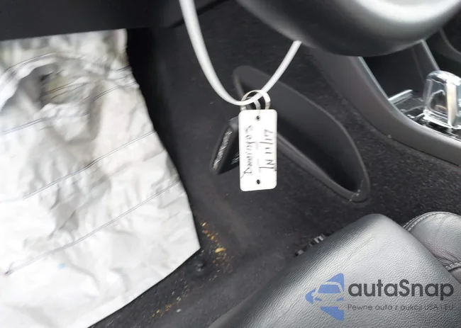 YV4L12UNXP2939177: 44136770