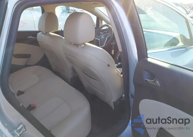 1G4PR5SKXE4154436: 44136771