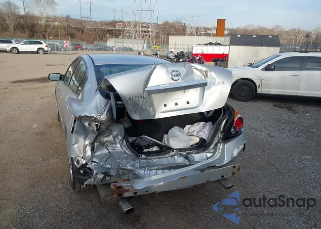 1N4AL2AP7CC201776: 44136784