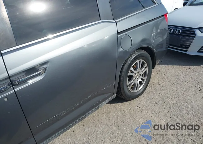 5FNRL5H42CB065764: 44136790