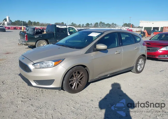 1FADP3K25JL272563: 44136813