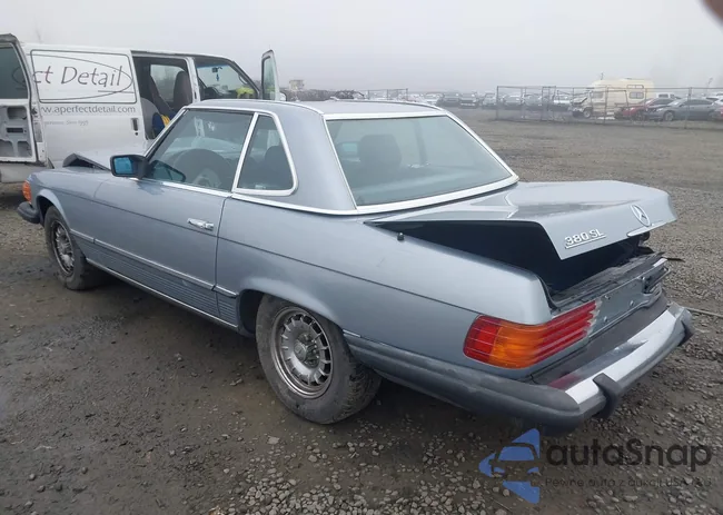 WDBBA45A1EA014200: 44136840