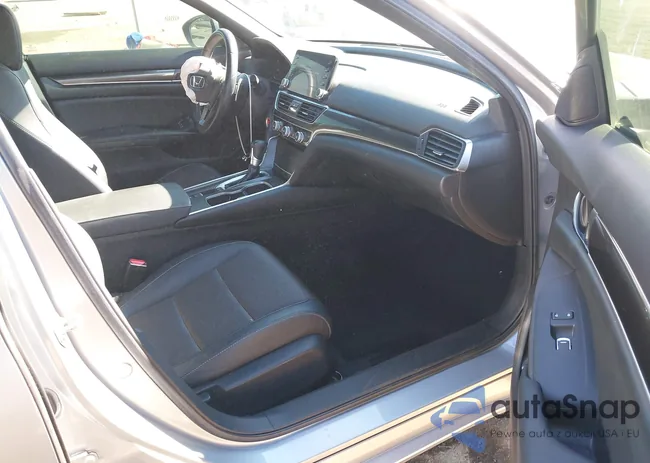 1HGCV1F34KA043793: 44136864