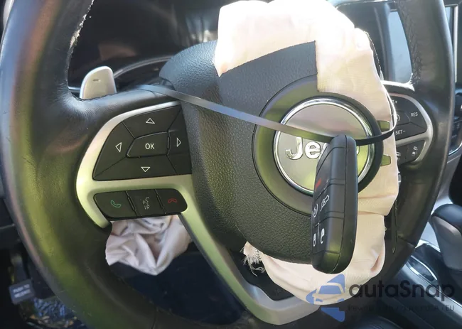 1C4RJFCM9GC382186: 44136873