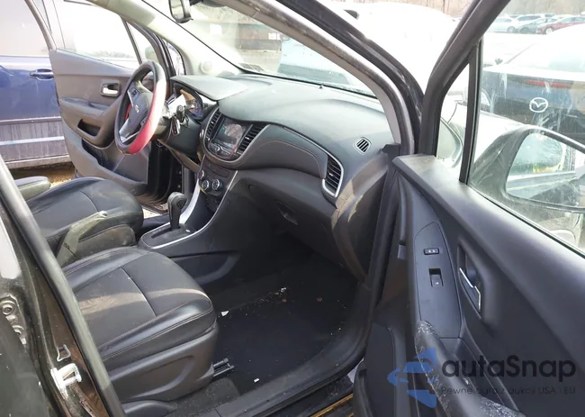 KL7CJPSB3KB940766: 44136960