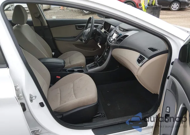 5NPDH4AE9FH584633: 44136975