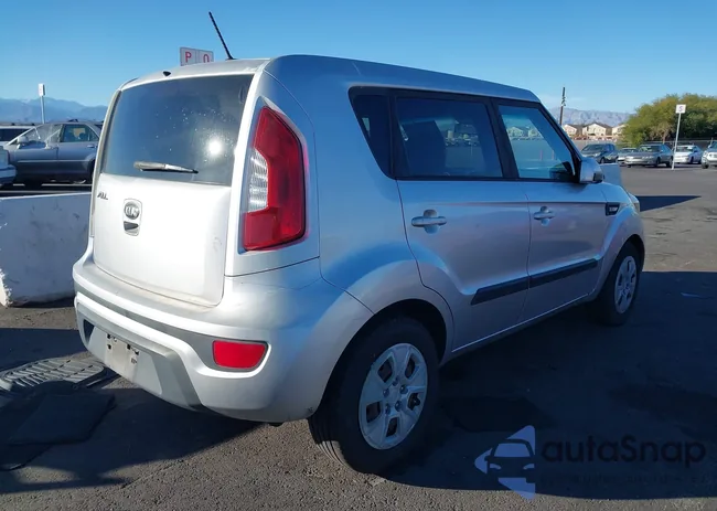 KNDJT2A51D7504104: 44137018