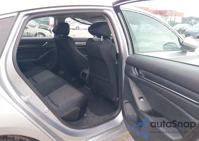 1HGCV3F16MA013174: 44137027