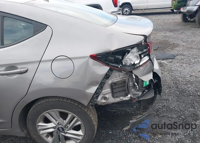 KMHD84LF6LU937137: 44136088