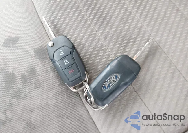 MAJ6S3FL9MC411320: 44136097