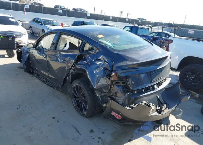 5YJ3E1ET1RF788499: 44136273