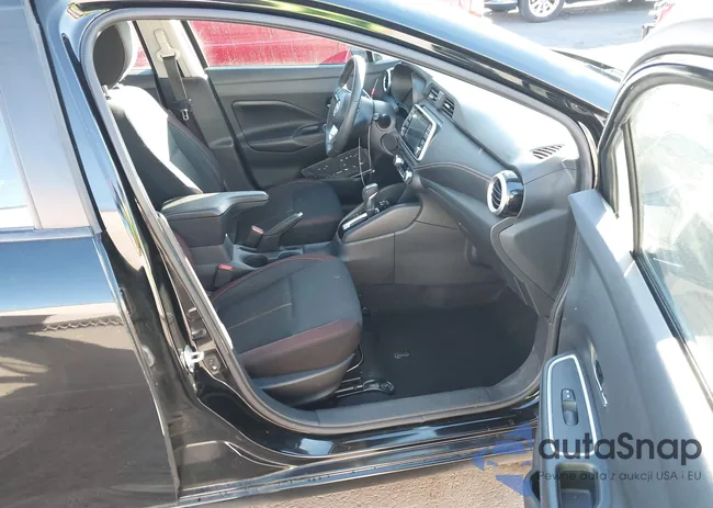 3N1CN8FV6LL889140: 44136279