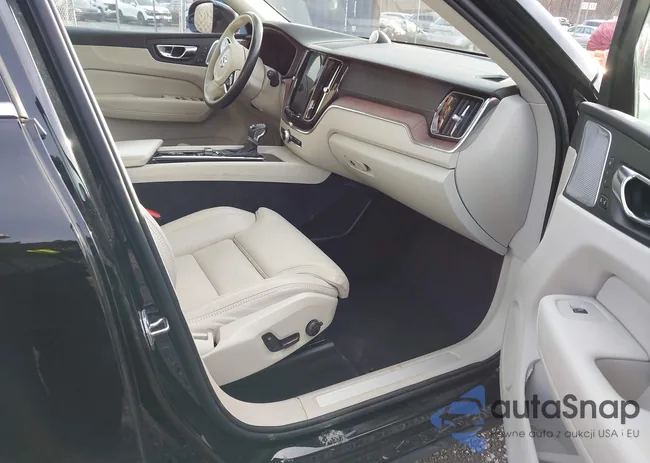 YV4A22RL7K1391181: 44136391