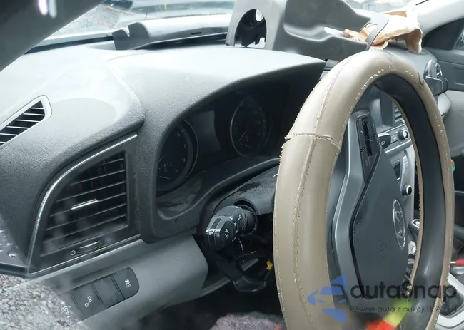 5NPD84LF2JH225977: 44136434