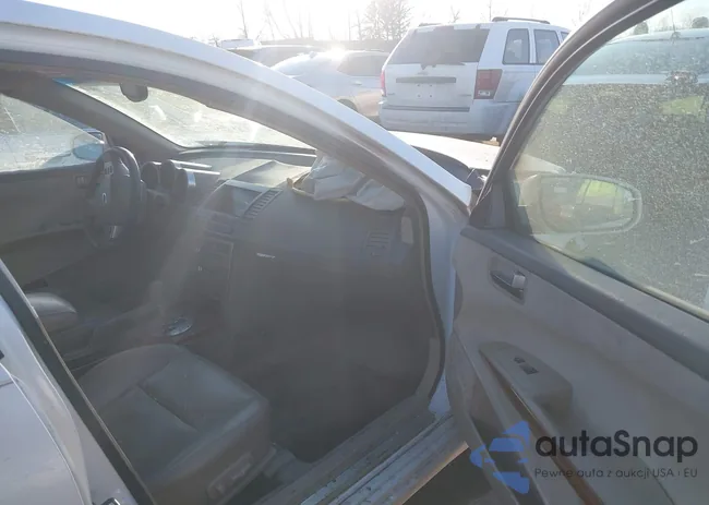 1N4BA41E14C891305: 44136442