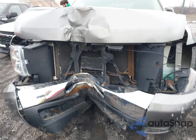 1GCEK29049Z151589: 44136470