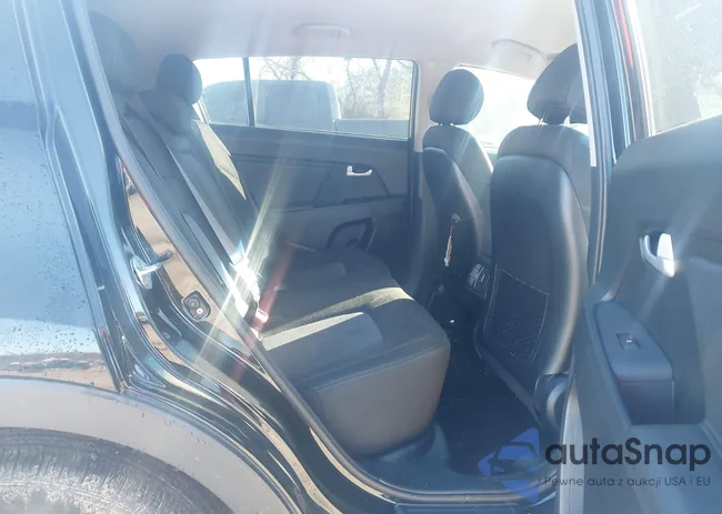 KNDPB3AC8F7673654: 44137491