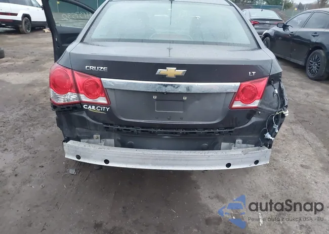 1G1PC5SB1F7203683: 44137532