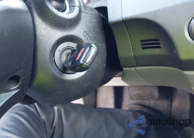 2HGFA165X7H505681: 44137550