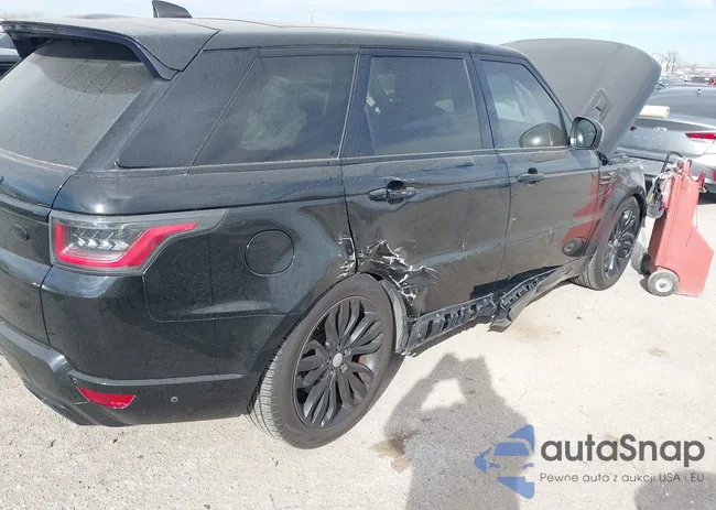 SALWR2RV2JA810129: 44137573