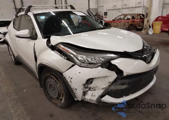 JTNKHMBX1M1095618: 44137588