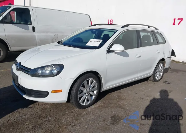 3VWPL7AJ0EM618846: 44137600