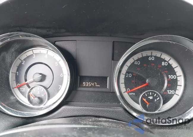 2C4RDGCG2KR755592: 44137601