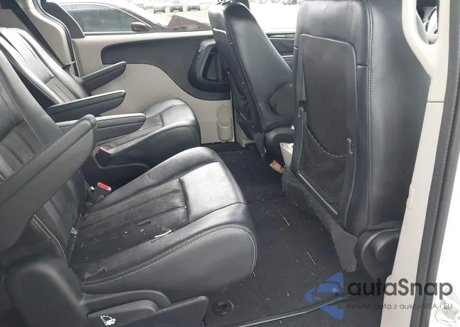 2C4RDGCG2KR755592: 44137601