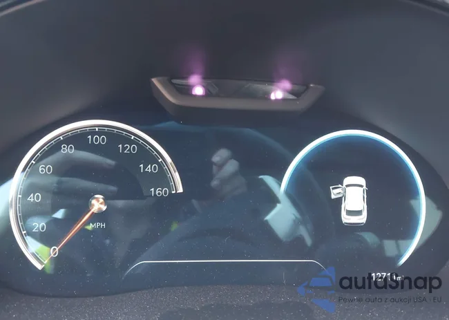 5NMMADTB8RH015992: 44137614