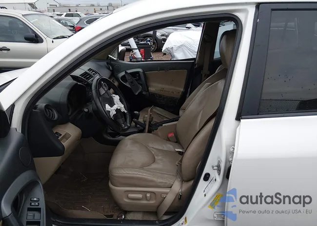 2T3ZF31V29W009907: 44137628