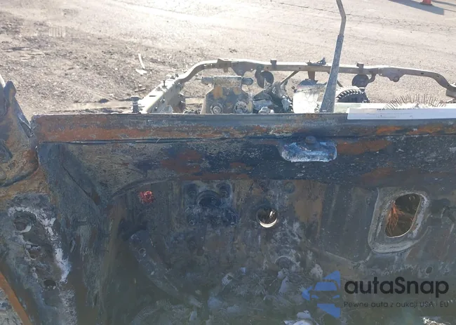 1C6JJTAG1PL507052: 44137711