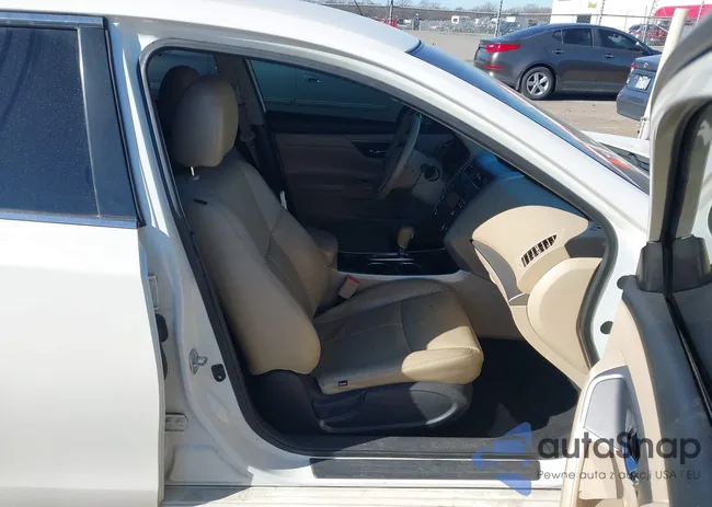 1N4AL3APXFC463138: 44137726