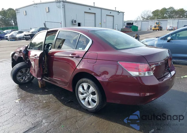 1HGCP26728A104358: 44137745