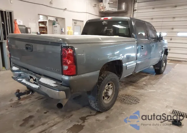 1GCHK23205F898464: 44137750