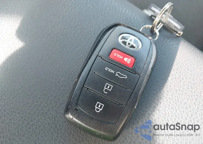 4T1DAACK0SU501348: 44137776