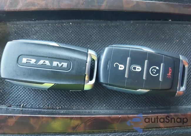 1C6SRFMTXRN111541: 44137791